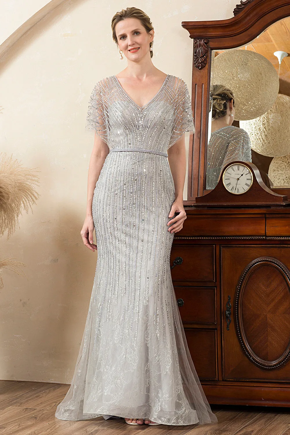 Beading V-neck Glitter Mermaid Mother of Bride Dress