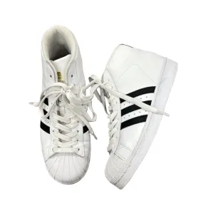 Black & White Shoes Sneakers By Adidas, Size: 7