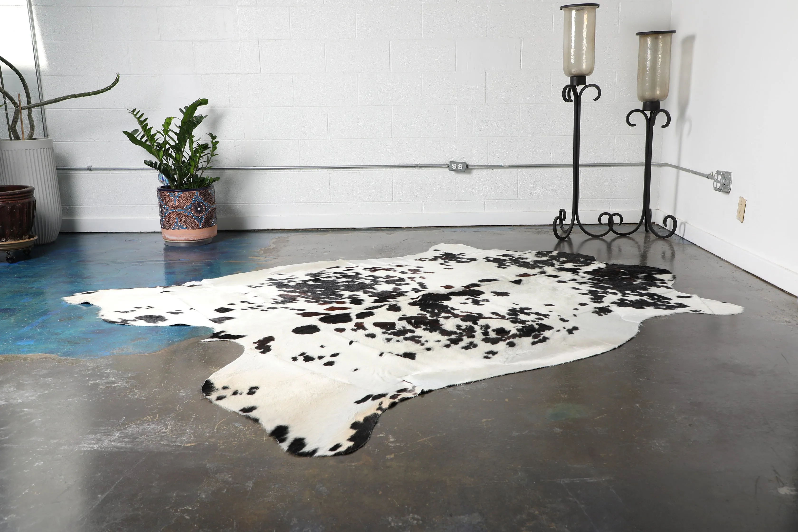 Black and White Cowhide Rug 2