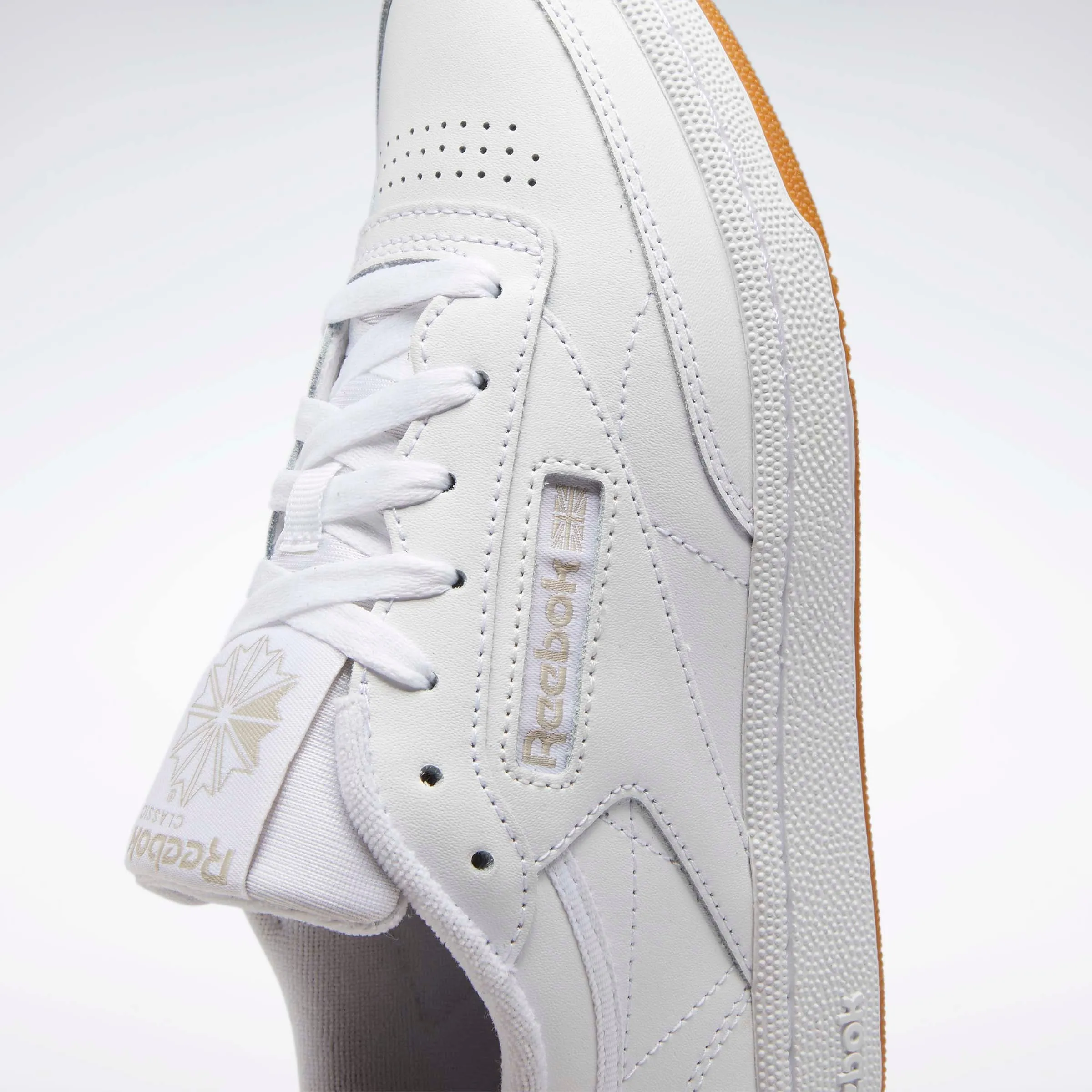 Club C 85 Women's Shoes White/White/Modern Beige