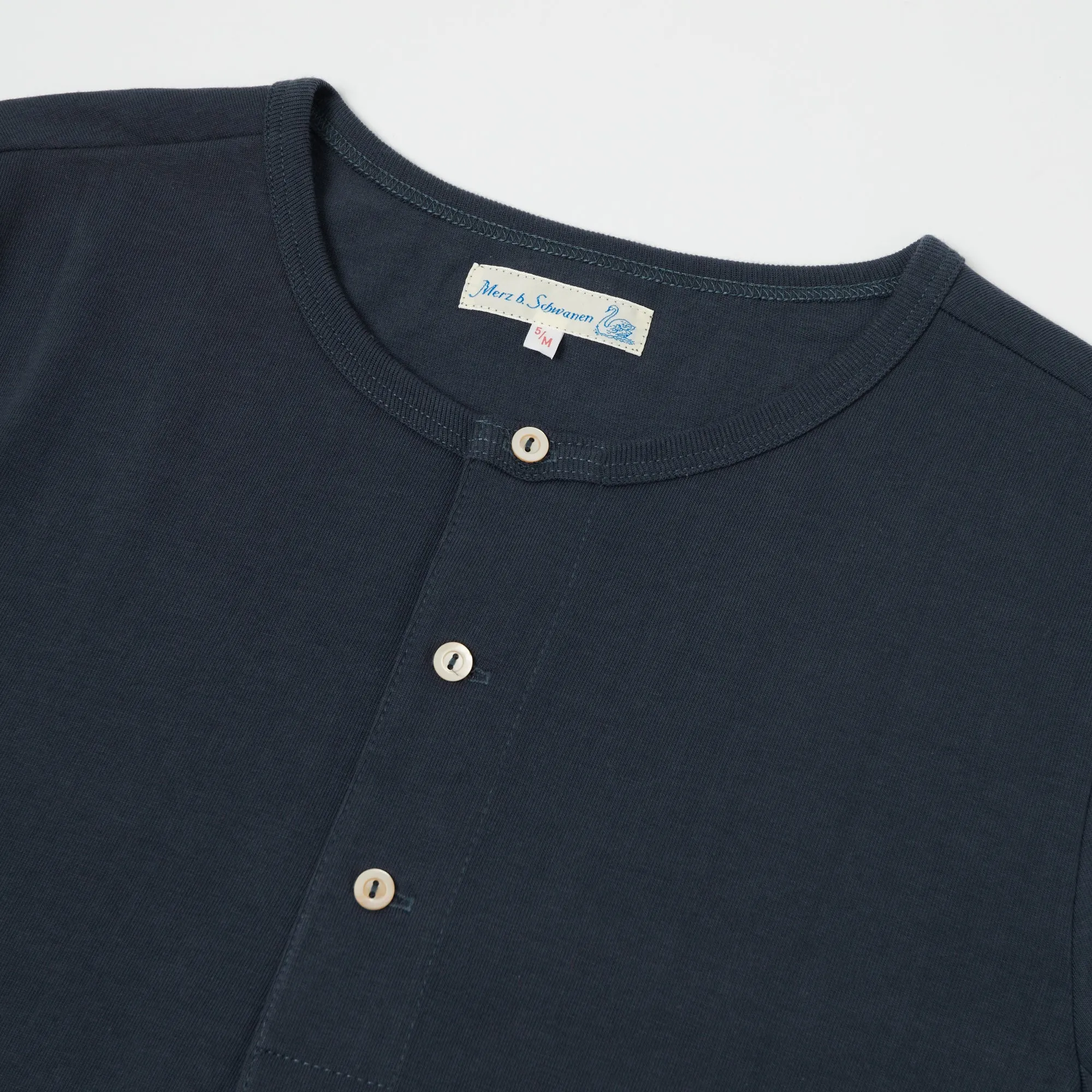 Merz b. Schwanen 207 Short Sleeve Henley - Navy