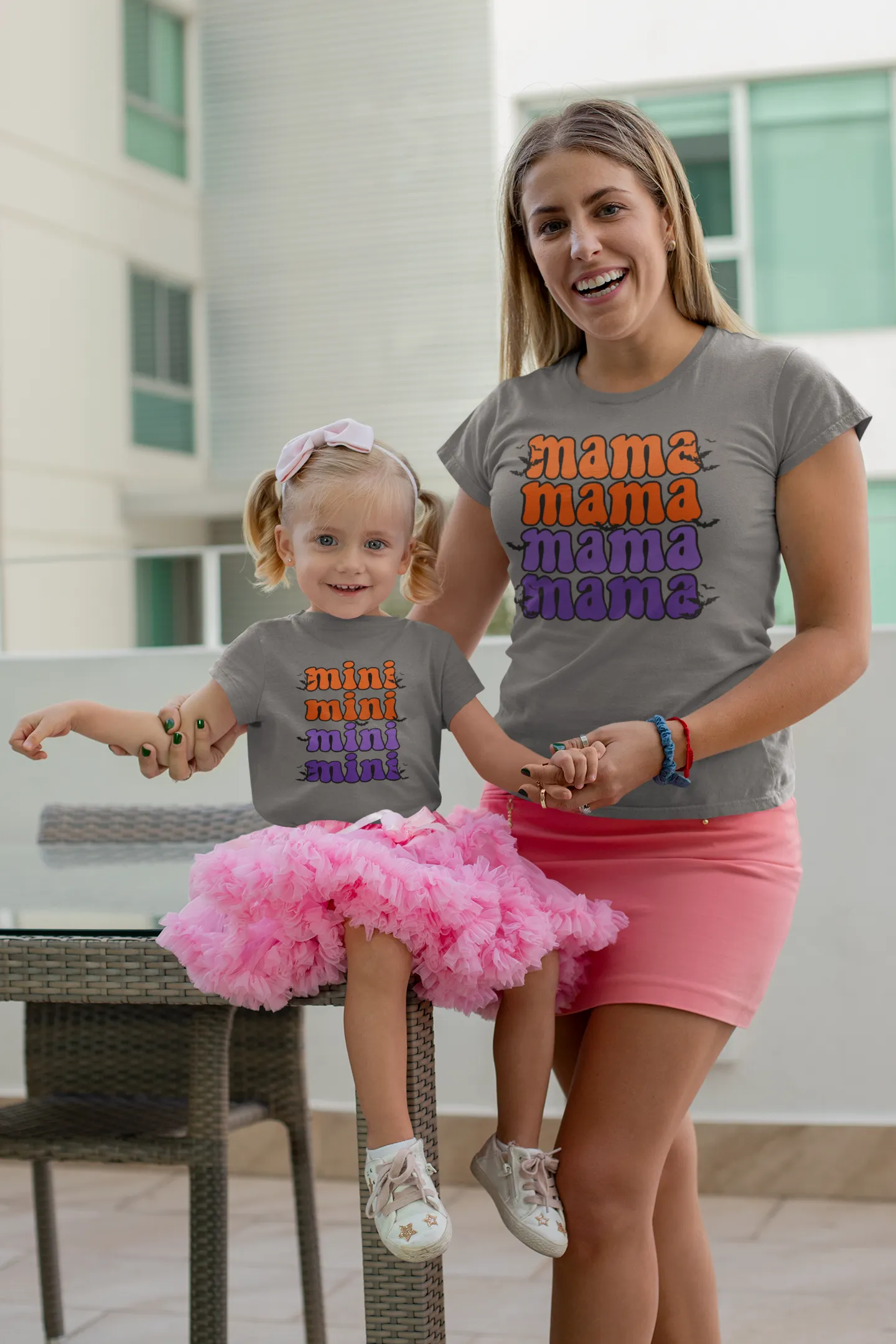 "Spooky Mama" Repeat Tee - Unisex Shirt